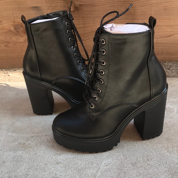 🔥 LAST PAIR SIZE 7.5 - Picture 2 of 6